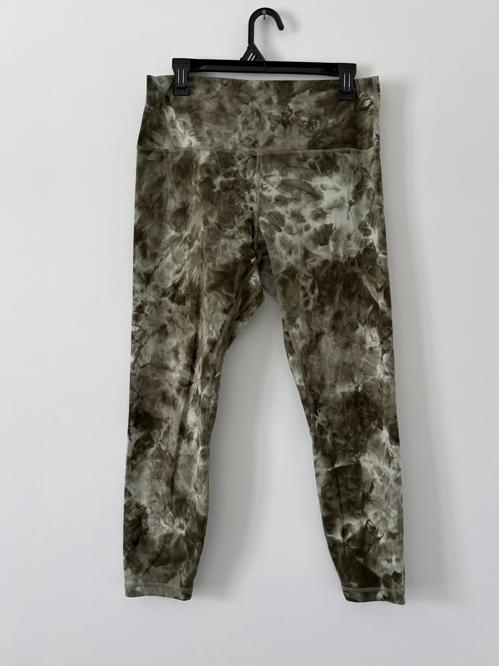 Lululemon Align Diamond Dye Light Sage Army Green Tie Dye 25in Leggings 12
